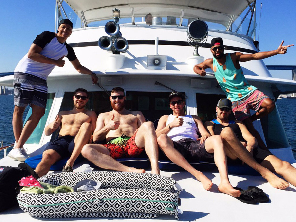 australia-basketball-boat-inset.jpg